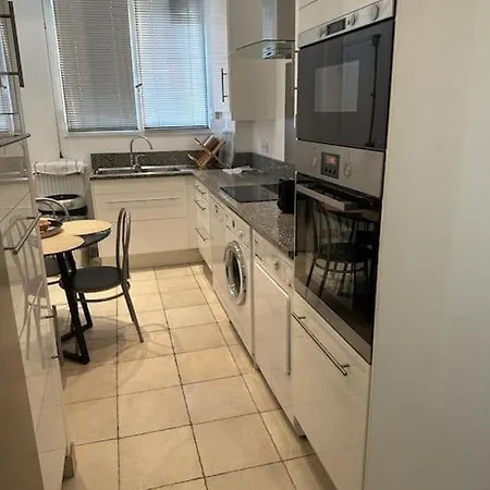 Appartamento Avenue Foch *